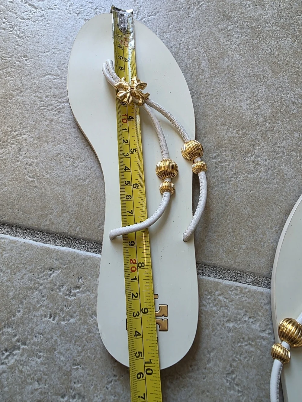 Tory Burch Capri Thong Sandal Size 8